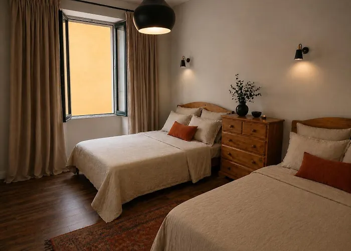 New In Center Sleeps 8 Apartment